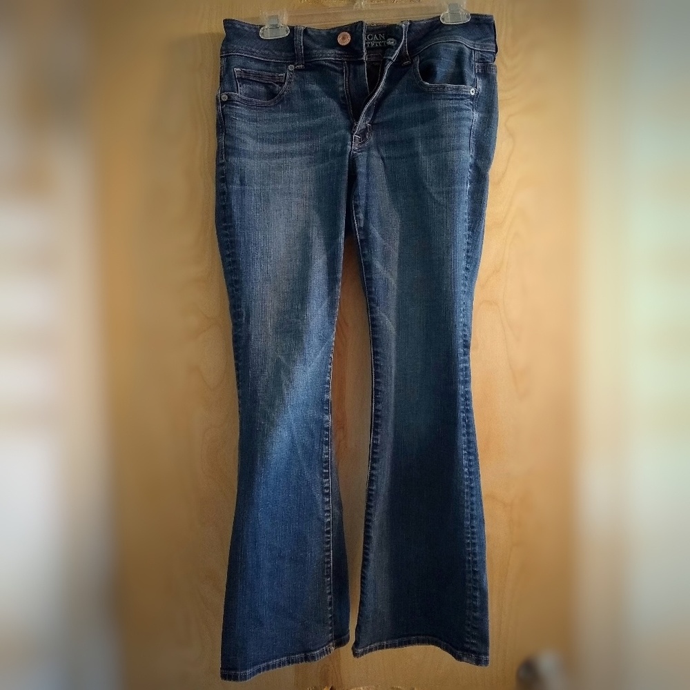 American Eagle Medium/Dark Wash Kick Boot Jeans